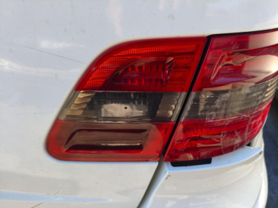 PILOTO TRASERO DERECHO INTERIOR, MERCEDES-BENZ, CLASE B (BM 245)