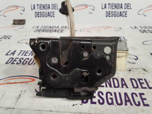  CERRADURA PUERTA DELANTERA DERECHA 