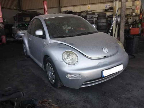 VOLKSWAGEN NEW BEETLE BERLINA (9C1/1C1) — vehículo donante para recambios 