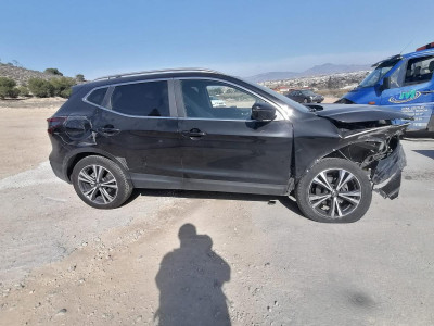 NISSAN QASHQAI (J11E)