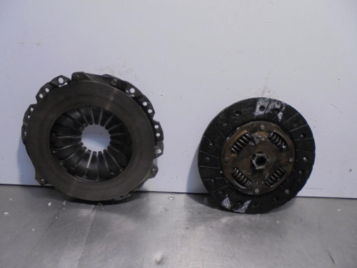 KIT EMBRAGUE Opel ASTRA H BERLINA 