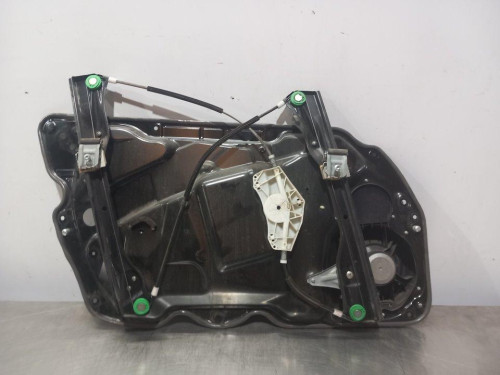  ELEVALUNAS DELANTERO DERECHO VOLKSWAGEN PASSAT BERLINA (362) 