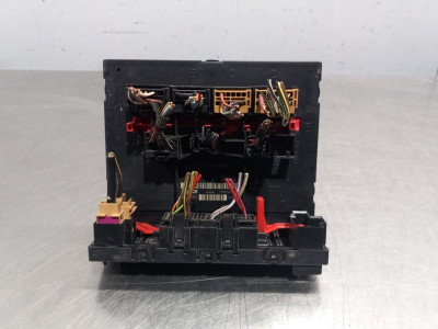 CAJA RELES / FUSIBLES, VOLKSWAGEN, CADDY (2K)(02.2004)