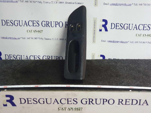  MANDO ELEVALUNAS DELANTERO IZQUIERDO 