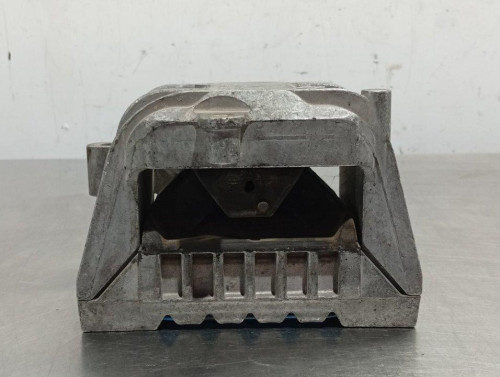  SOPORTE MOTOR 