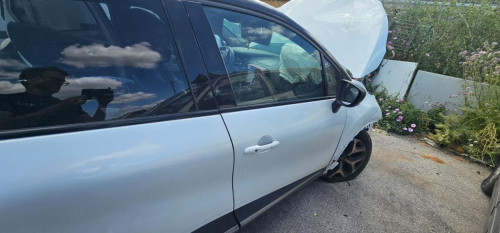  PUERTA DELANTERA DERECHA RENAULT CAPTUR I 