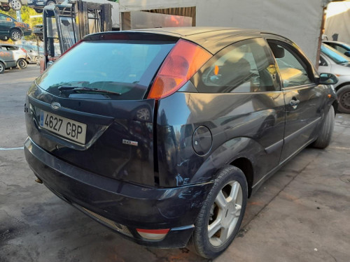  FORD FOCUS BERLINA (CAK) 