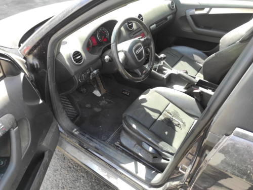 AUDI A3 SPORTBACK (8PA) — vehículo donante para recambios 
