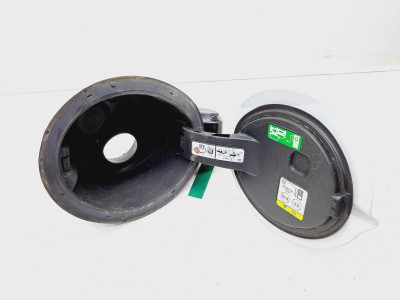 TAPA EXTERIOR COMBUSTIBLE, FORD, PUMA