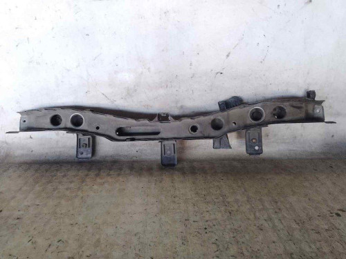 TRAVESAÑO SUPERIOR Toyota AURIS (E15) 