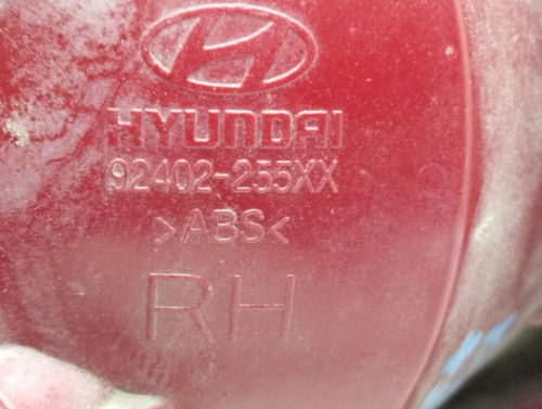 PILOTO TRASERO DERECHO HYUNDAI ACCENT (LC) 