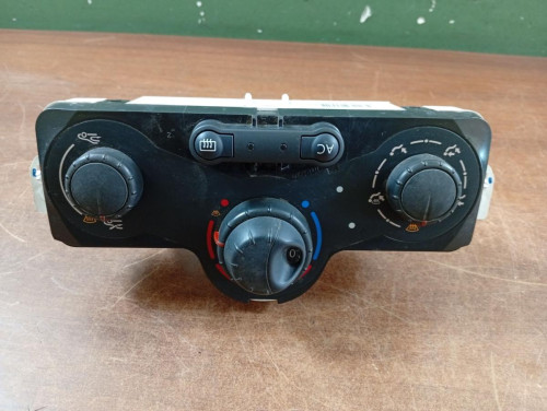 MANDO CALEFACCION / AIRE ACONDICIONADO Renault CLIO III 