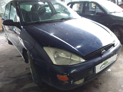  FORD FOCUS BERLINA (CAK) 