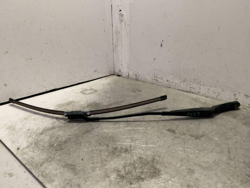 BRAZO LIMPIA DELANTERO IZQUIERDO Opel MERIVA B 