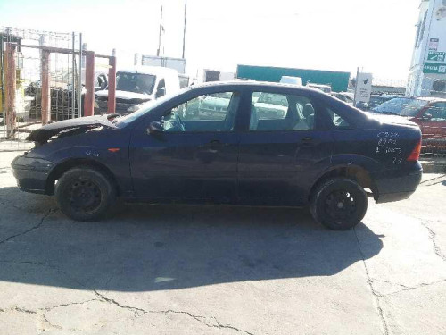  FORD FOCUS BERLINA (CAK) 