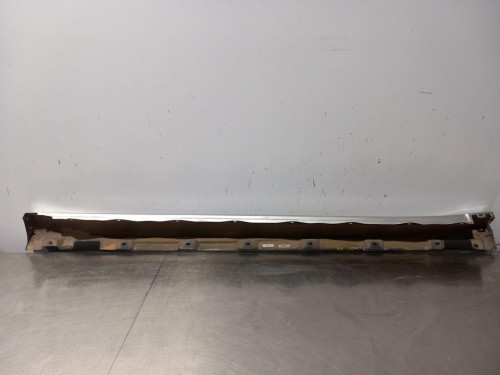  FALDON LATERAL MERCEDES-BENZ CLASE R (BM 251) 