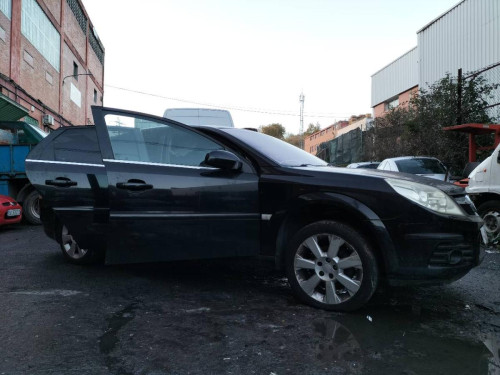  OPEL VECTRA C BERLINA 