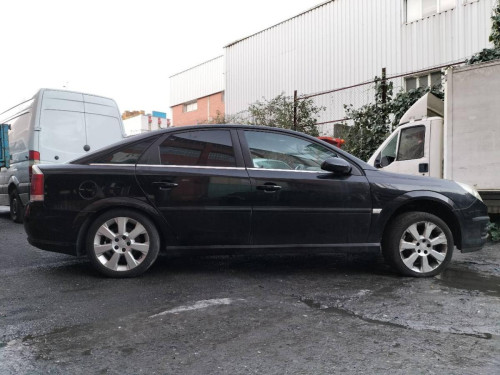  OPEL VECTRA C BERLINA 