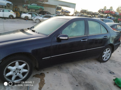 MERCEDES-BENZ CLASE C (BM 203) BERLINA