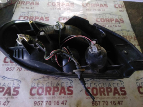PILOTO TRASERO DERECHO Kia SEPHIA II 