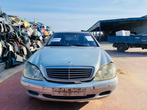  MERCEDES-BENZ CLASE S (BM 220) BERLINA 