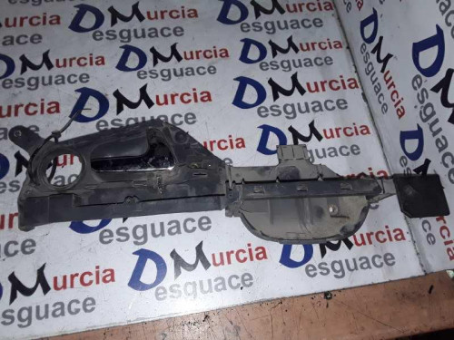  MANETA INTERIOR DELANTERA DERECHA 