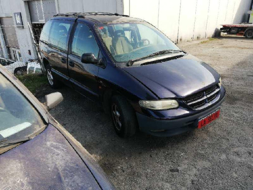 CHRYSLER VOYAGER GS — vehículo donante para recambios 