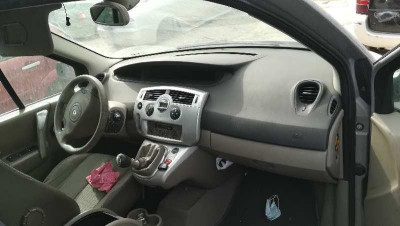 RENAULT SCENIC II (JM)