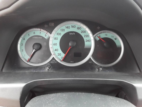 CUADRO INSTRUMENTOS Toyota COROLLA VERSO (R1) 
