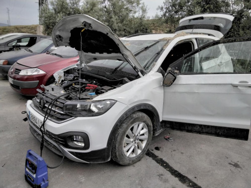 VOLKSWAGEN T-CROSS (C11) — vehículo donante para recambios 
