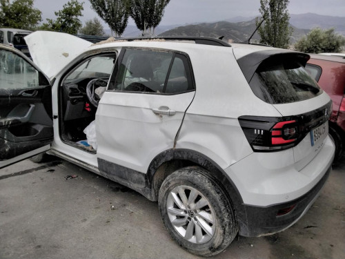 VOLKSWAGEN T-CROSS (C11) — vehículo donante para recambios 