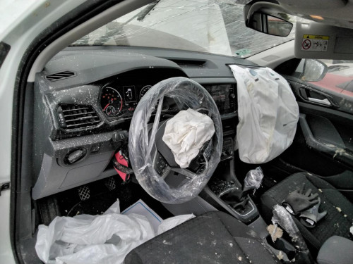 VOLKSWAGEN T-CROSS (C11) — vehículo donante para recambios 