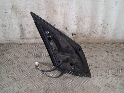 RETROVISOR IZQUIERDO 
