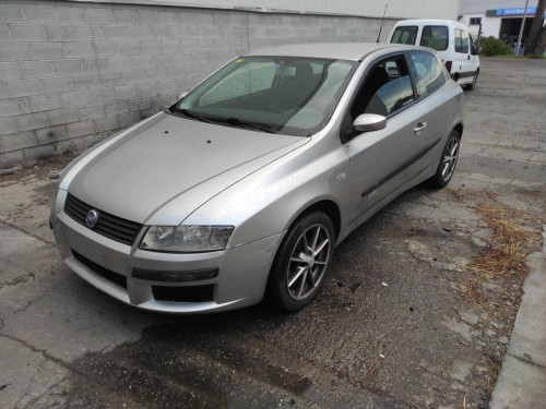 FIAT STILO (192) — автомобиль-донор на запчасти 