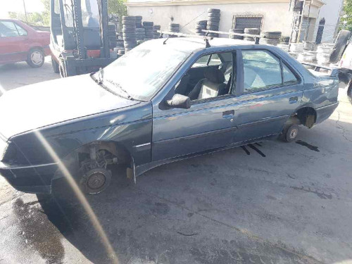  PEUGEOT 405 BERLINA 