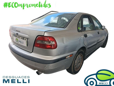 VOLVO S40 BERLINA