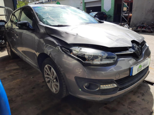  RENAULT MEGANE III BERLINA 5P 