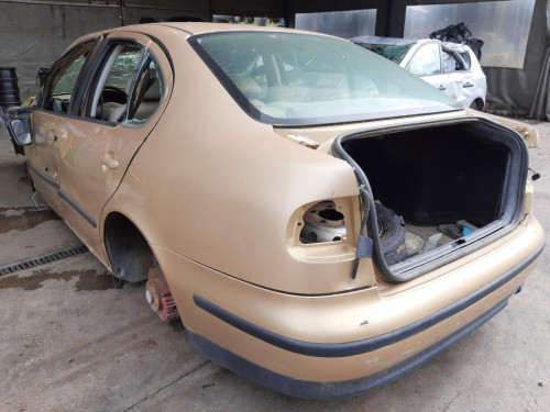  SEAT TOLEDO (1M2) 