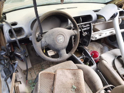 SEAT TOLEDO (1M2) 