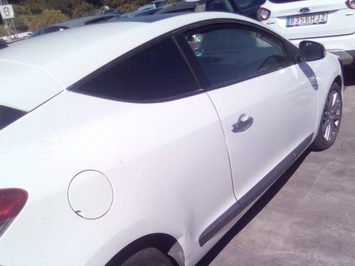  RENAULT MEGANE III COUPE 