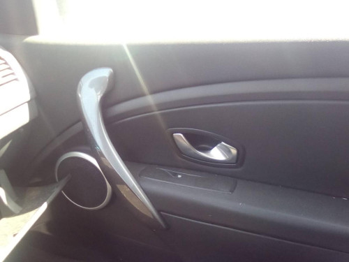  RENAULT MEGANE III COUPE 