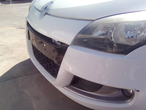  RENAULT MEGANE III COUPE 