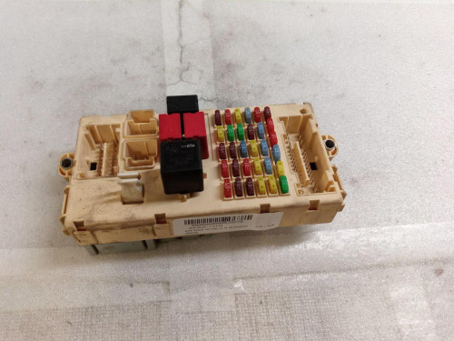  CAJA RELES / FUSIBLES ALFA ROMEO 147 (190) 