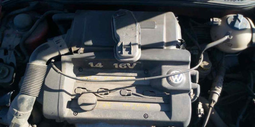VOLKSWAGEN POLO III BERLINA (6N2) — vehículo donante para recambios 
