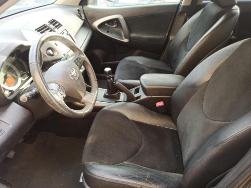 TOYOTA RAV4 (A3) — автомобиль-донор на запчасти 