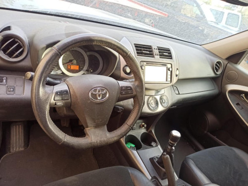 TOYOTA RAV4 (A3) — автомобиль-донор на запчасти 