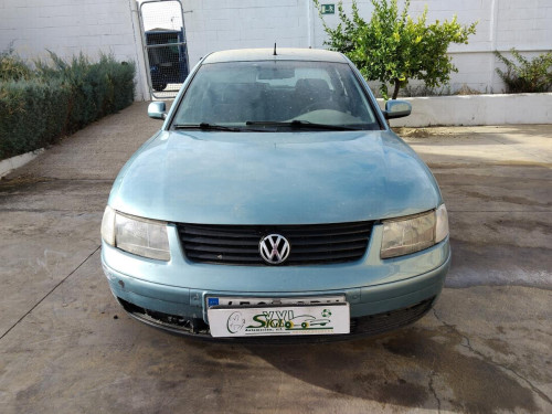  Volkswagen Passat Berlina (3B2)(1996->) SIN IDENTIFICAR 