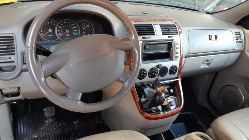  KIA CARNIVAL II (FL) 