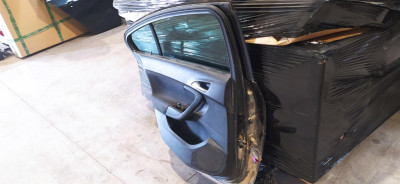 PUERTA TRASERA IZQUIERDA, Opel, INSIGNIA BERLINA
