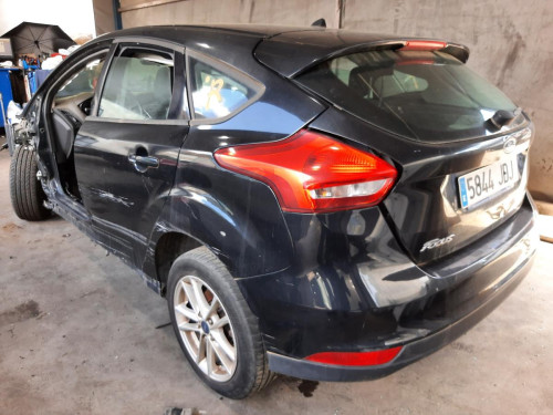  FORD FOCUS BERLINA (CEW) 
